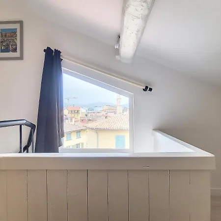 Nestor&jeeves - Origami Duplex - Old Town - Close Sea *
